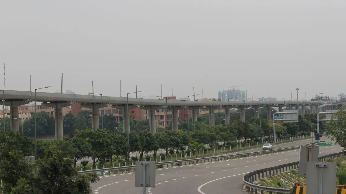 noida-authority-to-widen-major-roads-build-green-walkways-to-tackle-traffic-congestion